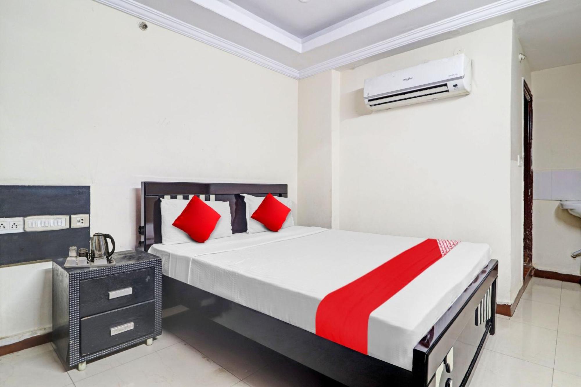 Collection O Sai Paradise Luxury Rooms Hyderabad Exterior foto